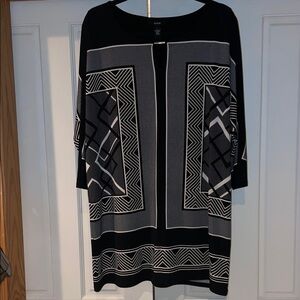 Alfani Black and White Geometric Panel Tunic